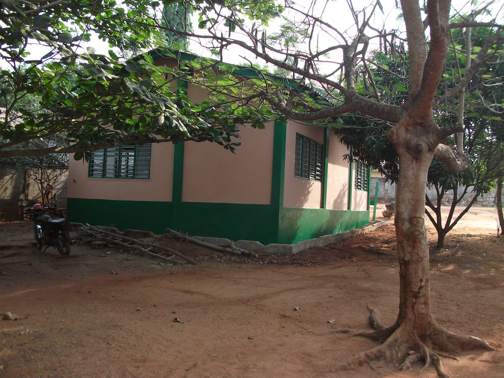 1002 -Benin-5