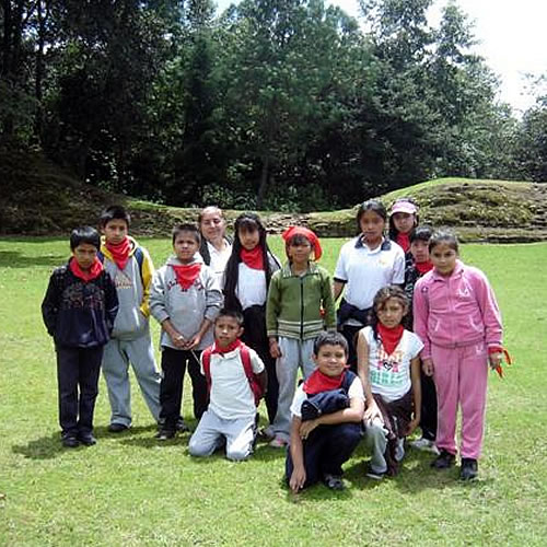 Becas de apadrinamiento de niños en Gautemala